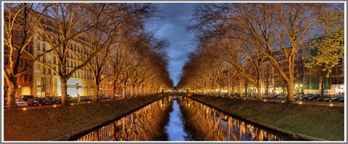 Dusseldorf als Panorama, Die Königsallee als hdr Panorama, Düsseldorf hochauflösend, Acrylglasfoto Düsseldorf, die Einkaufsmeile in Düsseldorf, Der Kögraben als Panorama,